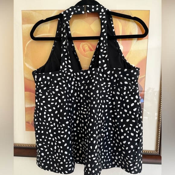 Island Escape Black and White Polka Dot Tank Top - Picture 2 of 8